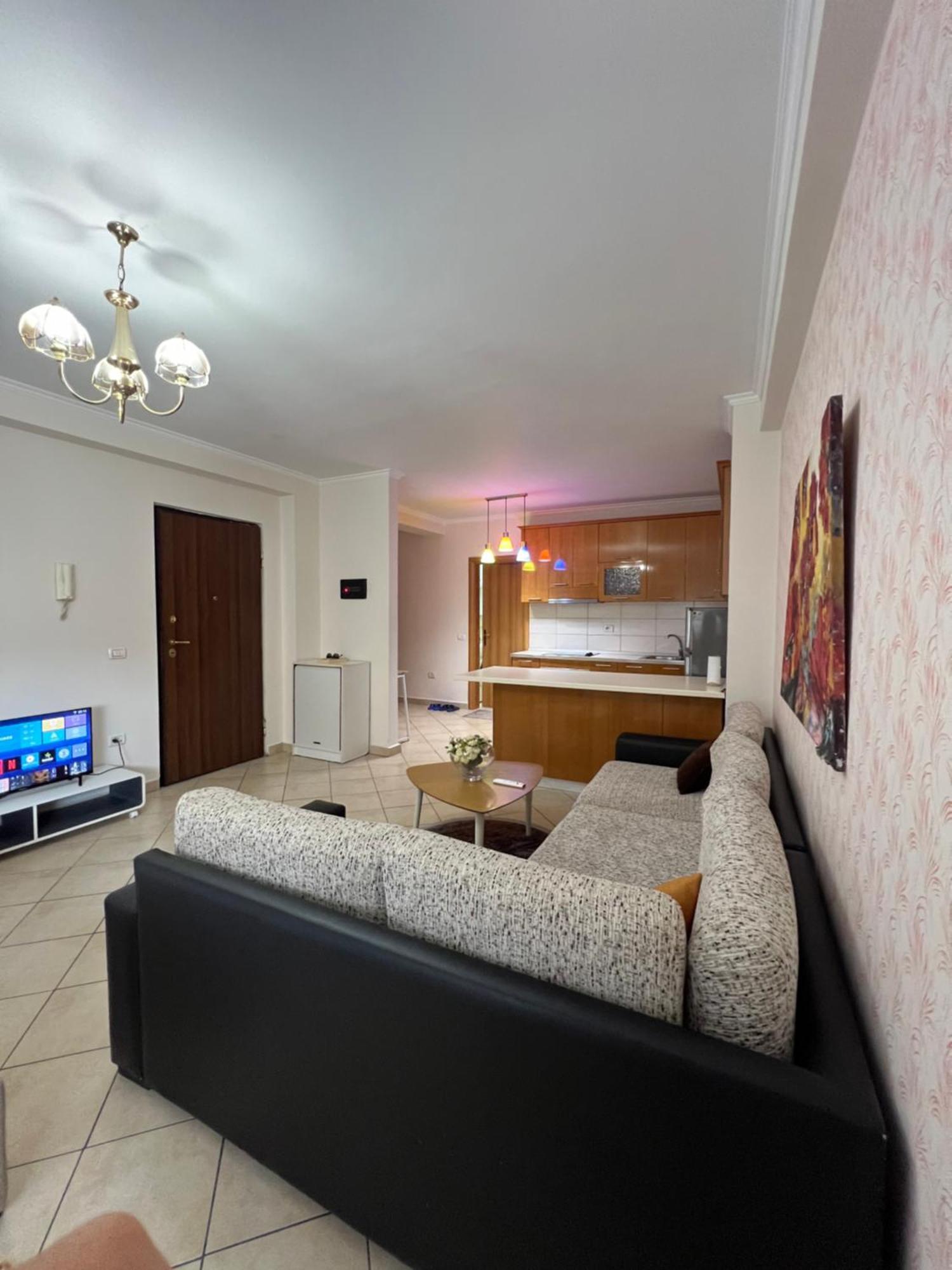 Condor Center Tirana Apartment Dış mekan fotoğraf